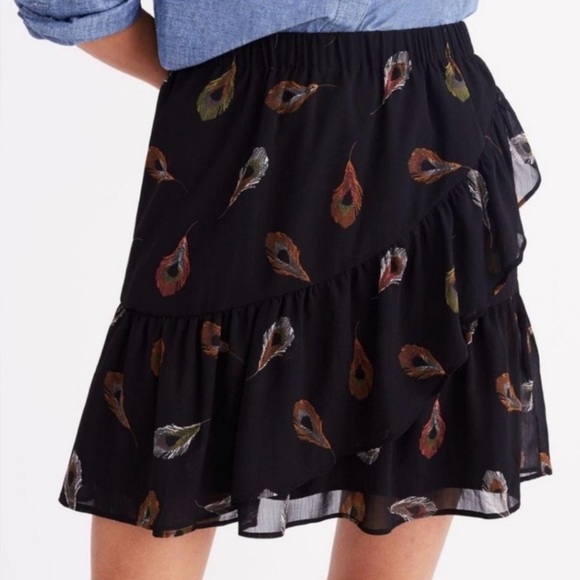 Madewell Dresses & Skirts - Madewell black Peacock Feather Print pull on Ruffle skirt women’s size medium